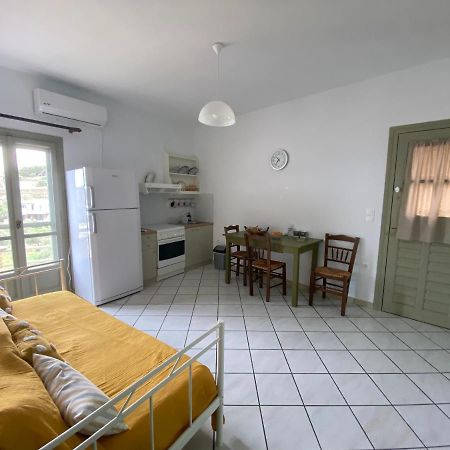 Appartamento Amnia Agios Romanos Esterno foto
