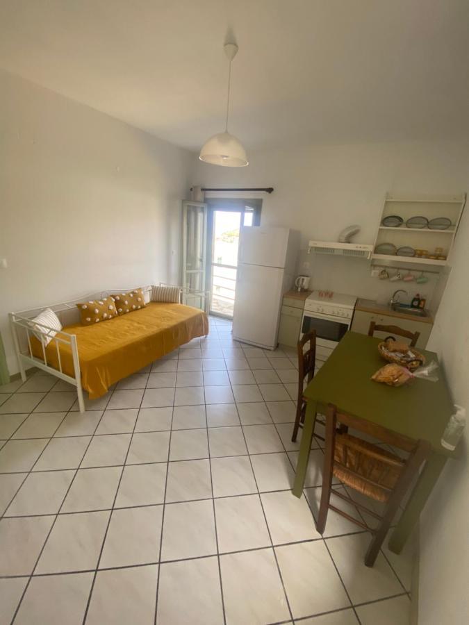 Appartamento Amnia Agios Romanos Esterno foto